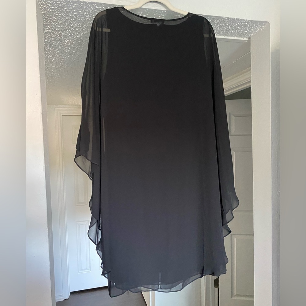 Elegant Black Chiffon Cape Dress - Picture 4 of 7